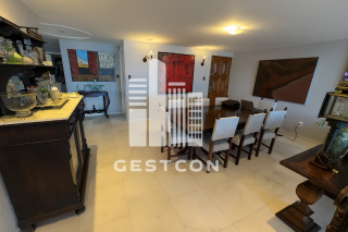 Apartamento à venda em Boa Viagem, 4 quartos, 200m², vista mar e lazer com academia e quadra de tênis