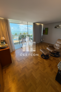 Apartamento à venda em Boa Viagem, 4 quartos, 200m², vista mar e lazer com academia e quadra de tênis