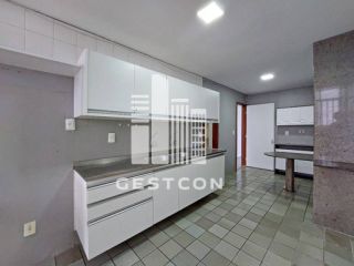 Apartamento de 3 quartos para locação em Candeias