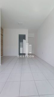 Apartamento com 65m², 3 Quartos sendo 1 Suíte, Varanda, prédio com lazer...