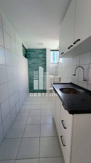 Apartamento com 65m², 3 Quartos sendo 1 Suíte, Varanda, prédio com lazer...