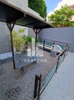 Apartamento com 2 Quartos, portaria 24 horas, 1 vaga de garagem!