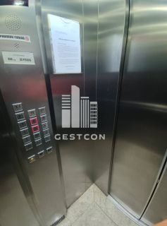 Apartamento com 2 Quartos, portaria 24 horas, 1 vaga de garagem!