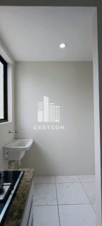 Apartamento com 2 Quartos, portaria 24 horas, 1 vaga de garagem!