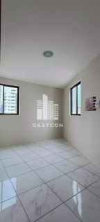 Apartamento com 2 Quartos, portaria 24 horas, 1 vaga de garagem!