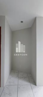 Apartamento com 2 Quartos, portaria 24 horas, 1 vaga de garagem!