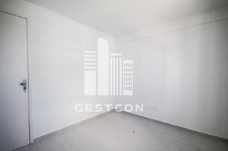 Apartamento com aproximadamente 70m², 3 Quartos sendo 1 Suíte, 2 vagas!