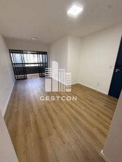 Apartamento 97m², 3 Quartos sendo 1 Suíte, 2 Vagas, Dep. Completa!
