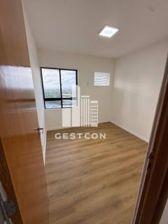 Apartamento 97m², 3 Quartos sendo 1 Suíte, 2 Vagas, Dep. Completa!