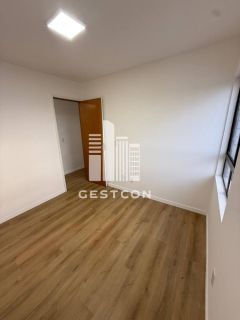 Apartamento 97m², 3 Quartos sendo 1 Suíte, 2 Vagas, Dep. Completa!