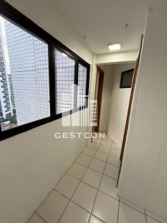 Apartamento 97m², 3 Quartos sendo 1 Suíte, 2 Vagas, Dep. Completa!