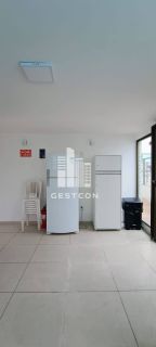 Apartamento Quarto-Sala, MOBILIADO, Portaria 24h, Lazer com Piscina