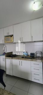 Apartamento Quarto-Sala, MOBILIADO, Portaria 24h, Lazer com Piscina