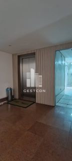 Apartamento com 135m², 4 Quartos sendo 2 Suítes, Dep Completa e 2 Vagas