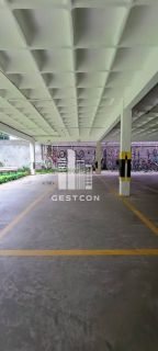 Apartamento com 135m², 4 Quartos sendo 2 Suítes, Dep Completa e 2 Vagas