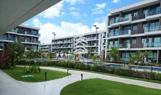 FLAT MAKIA MURO ALTO