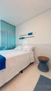 VENDO FLAT CONDOMÍNIO RESORT 32M²