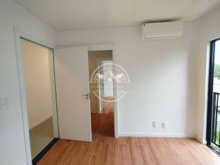 Apartamento Para Vender com 3 quartos 1 suítes no bairro Itacolomi em Balneário Piçarras