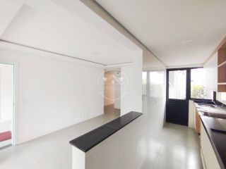 Apartamento Para Vender com 3 quartos 1 suítes no bairro Itacolomi em Balneário Piçarras