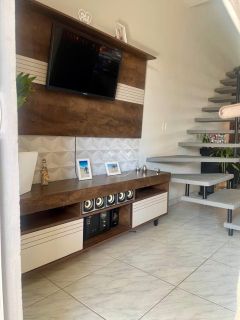 Sobrado Mobiliado com 2 suítes no bairro Itacolomi em Balneário Piçarras