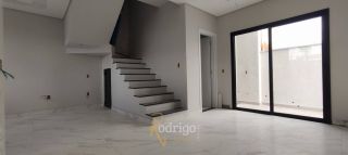 Sobrado Para Vender com 3 quartos 1 suítes no bairro Itajuba em Barra Velha