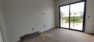 Sobrado Para Vender com 3 quartos 1 suítes no bairro Itajuba em Barra Velha