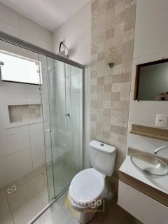 Casa semi-mobiliada com 1 suíte + 2 quartos