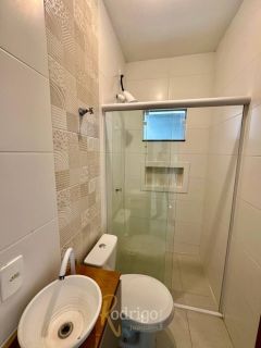 Casa semi-mobiliada com 1 suíte + 2 quartos