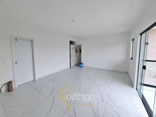 Apartamento Para Vender com 2 quartos 1 suítes no bairro Vila Nova em Barra Velha