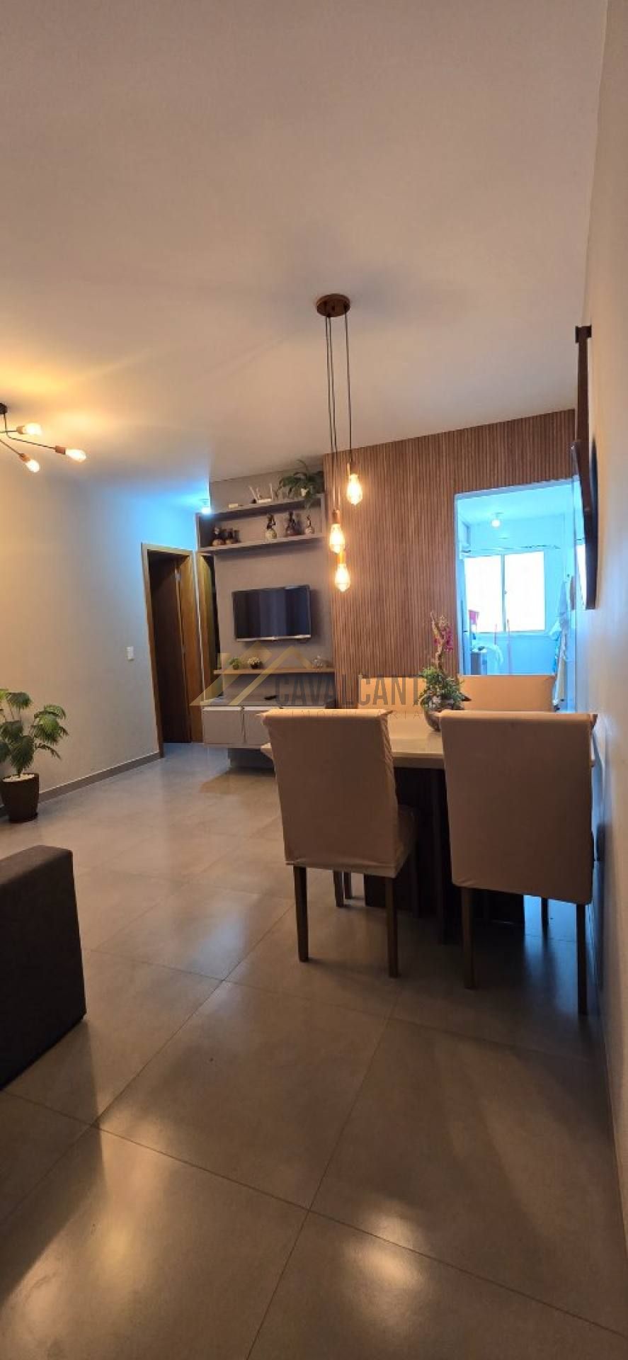 Apartamento mobiliado Bairro Sim 2/4 com suíte