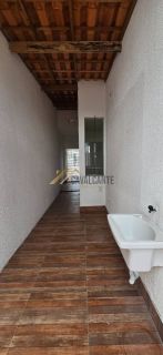 Casa de 3/4 sendo uma suíte para venda Bairro Sim