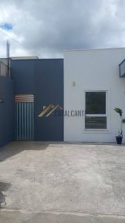 Exelente casa 3/4 com piscina no Bairro sim, Condominio Reserva  Camburiú