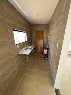 EXELENTE CASA FORA DE CONDOMINIO, CASA NOVA 3/4 DE ESQUINA