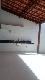 CASA 3/4 UMA SUITE, NA MELHOR LOCALIZAÇÃO DO BAIRRO SIM