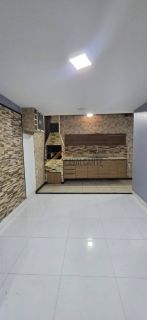 CASA À VENDA NO CONDOMÍNIO AZUL VILLE