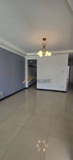 CASA À VENDA NO CONDOMÍNIO AZUL VILLE