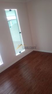 EXELENTE CASA REFORMADA 3/4 UMA SUITE NA MELHOR LOCALIZAÇÃO DO SIM