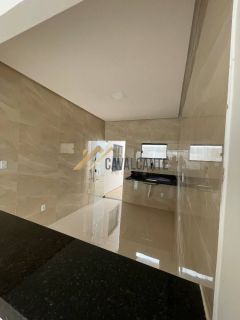 More a poucos metros da Avenida Ayrton Senna, uma das regiões mais valorizadas e com fácil acesso da cidade!