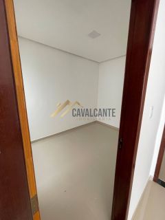 More a poucos metros da Avenida Ayrton Senna, uma das regiões mais valorizadas e com fácil acesso da cidade!