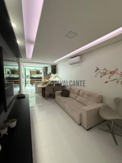 Casa térrea com piscina mobiliado no Bairro Sim