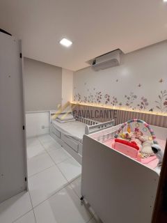 Casa térrea com piscina mobiliado no Bairro Sim