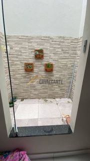 OPORTUNIDADE CASA 2/4 UMA SUITE NO SIM/ FORA DE CONDOMINIO 100 METROS DO NATURE VILLE