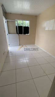 CASA 2/4 COM O MAIOR TERRENO DO CONDOMINIO RESERVA IBIRAPUERA