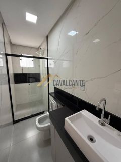 EXELENTE CASA MOBILIADA C/ GARAGEM COBERTA, NO BAIRRO SIM