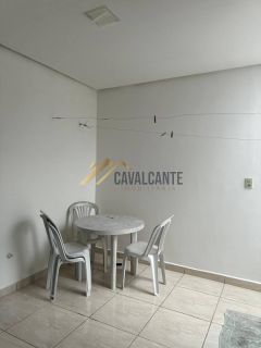 EXELENTE CASA MOBILIADA C/ GARAGEM COBERTA, NO BAIRRO SIM