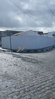 OPORTUNIDADE PRA MORAR OU INVESTIR APENAS 115.000,00