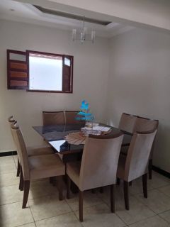 CASA EM POCINHOS