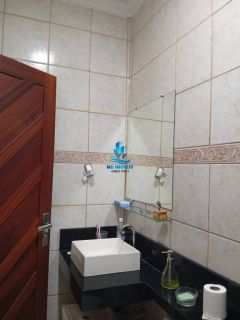 CASA EM POCINHOS