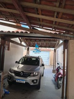 CASA EM POCINHOS