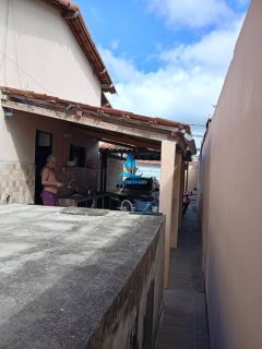 CASA EM POCINHOS